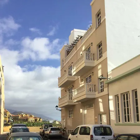 Apartman Feysi *